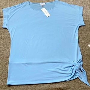 Women’s Shirt Sleeve top with tie waist